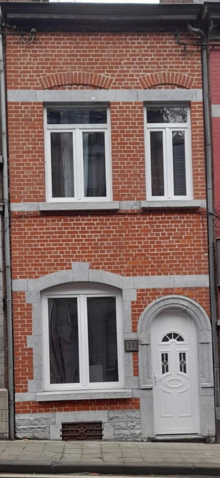 Maison Fontaine Du Saxophone 迪南 外观 照片